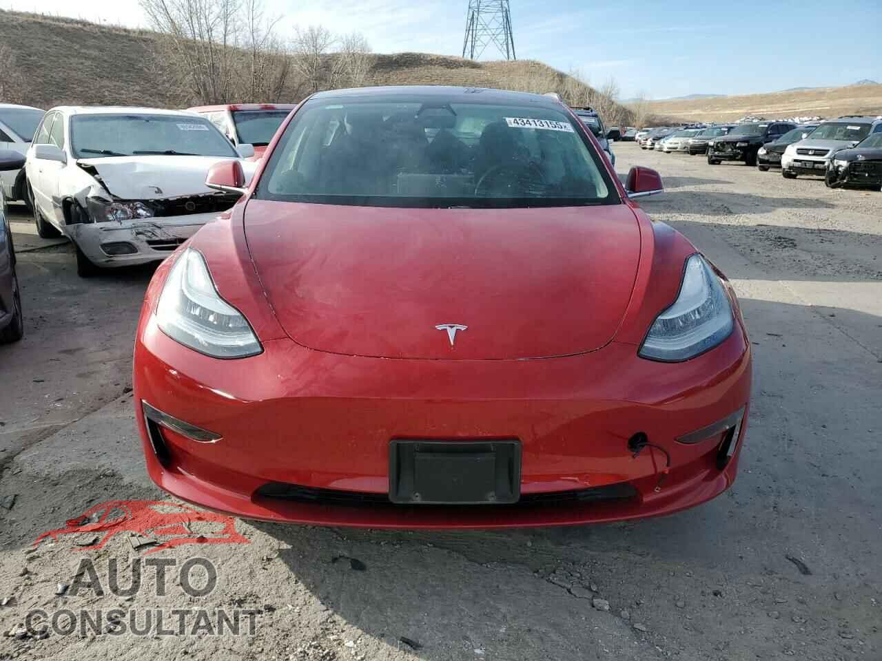 TESLA MODEL 3 2018 - 5YJ3E1EB0JF104652