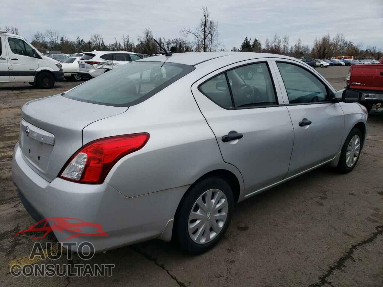 NISSAN VERSA 2016 - 3N1CN7AP2GL856645
