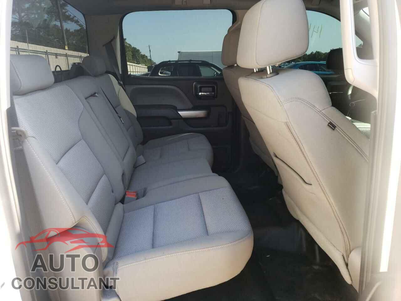 CHEVROLET SILVERADO 2018 - 3GCUKPEC2JG420833