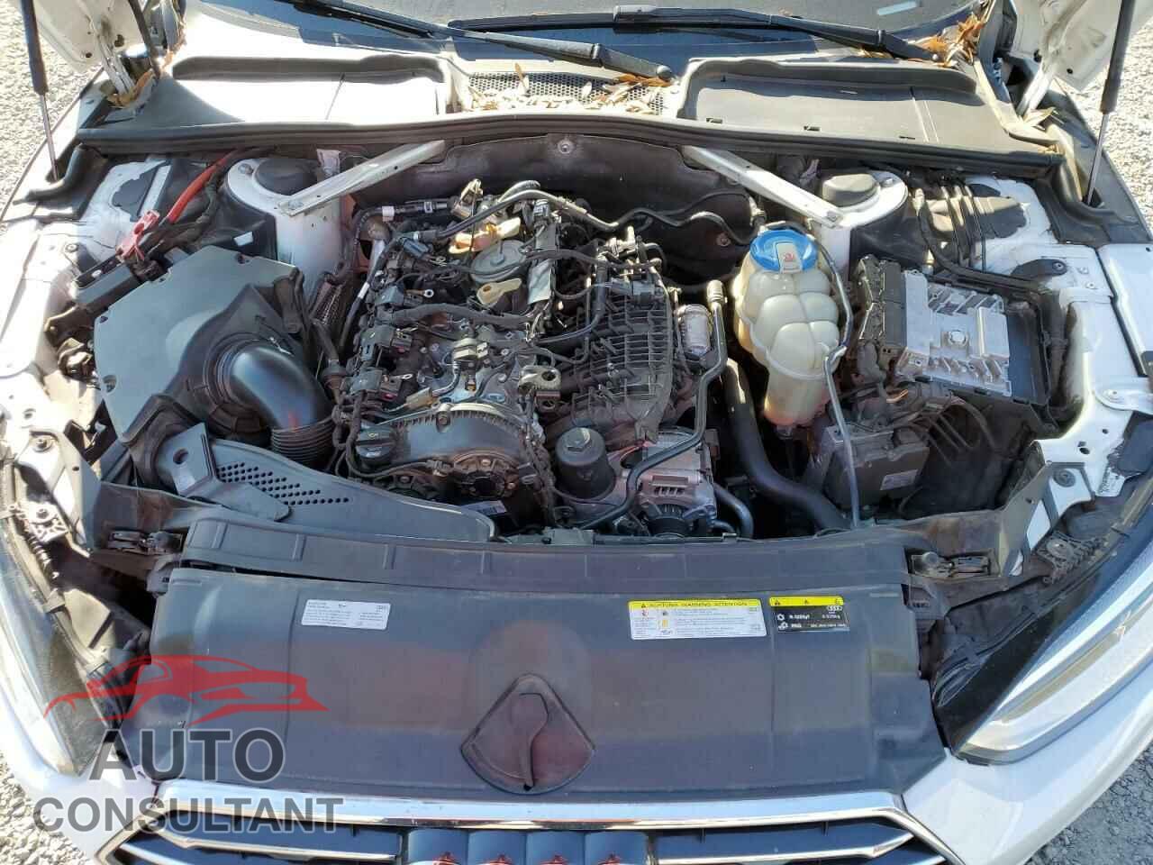 AUDI A5 2018 - WAUBNCF57JA133300