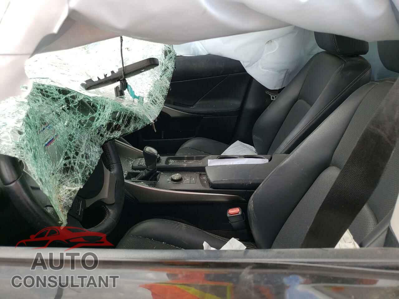 LEXUS IS 2017 - JTHBA1D24H5041879