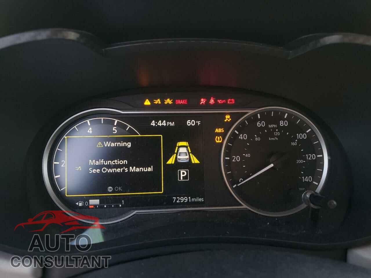 NISSAN VERSA 2021 - 3N1CN8EV5ML856357