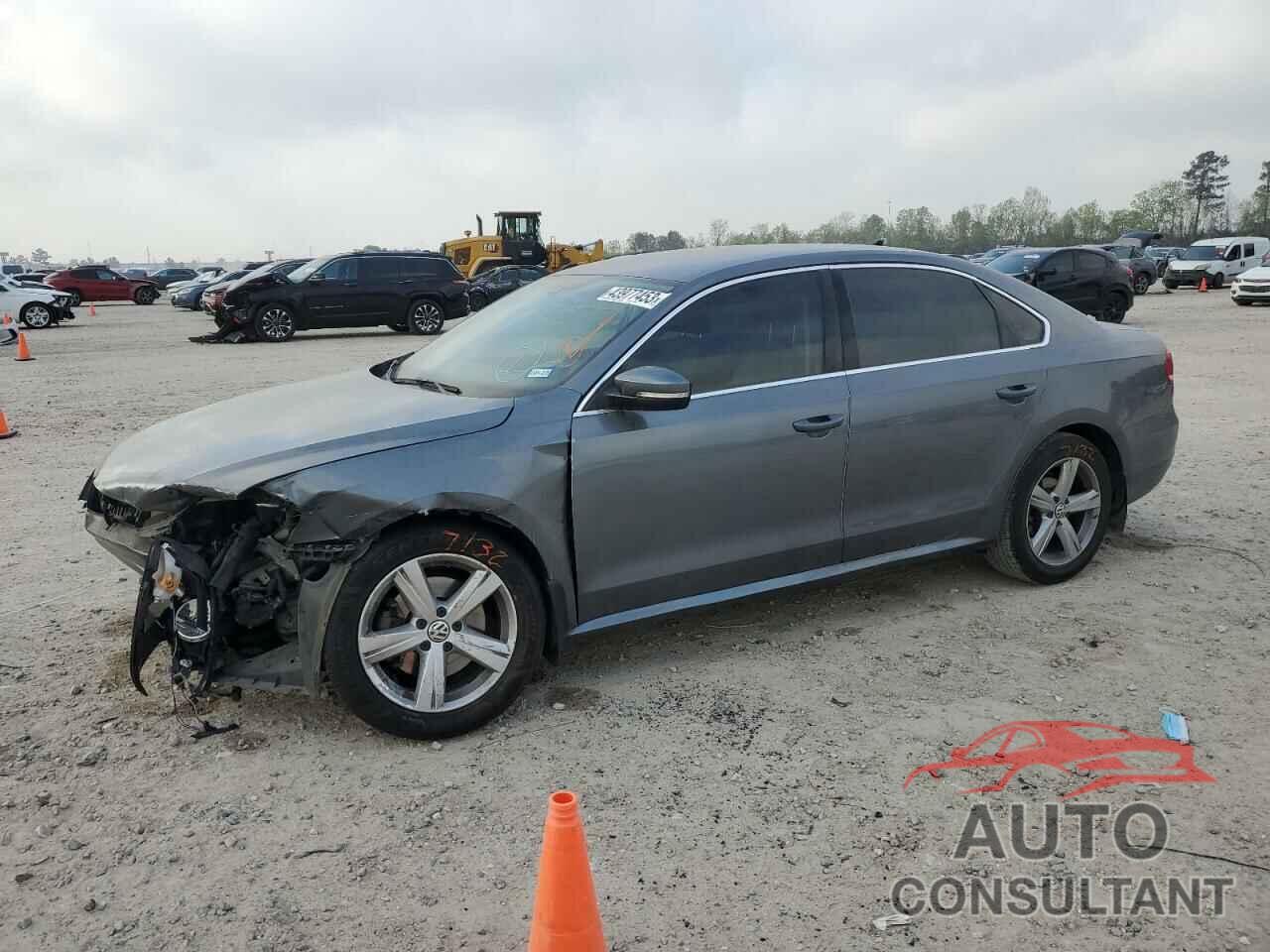 VOLKSWAGEN PASSAT 2015 - 1VWAT7A35FC120880