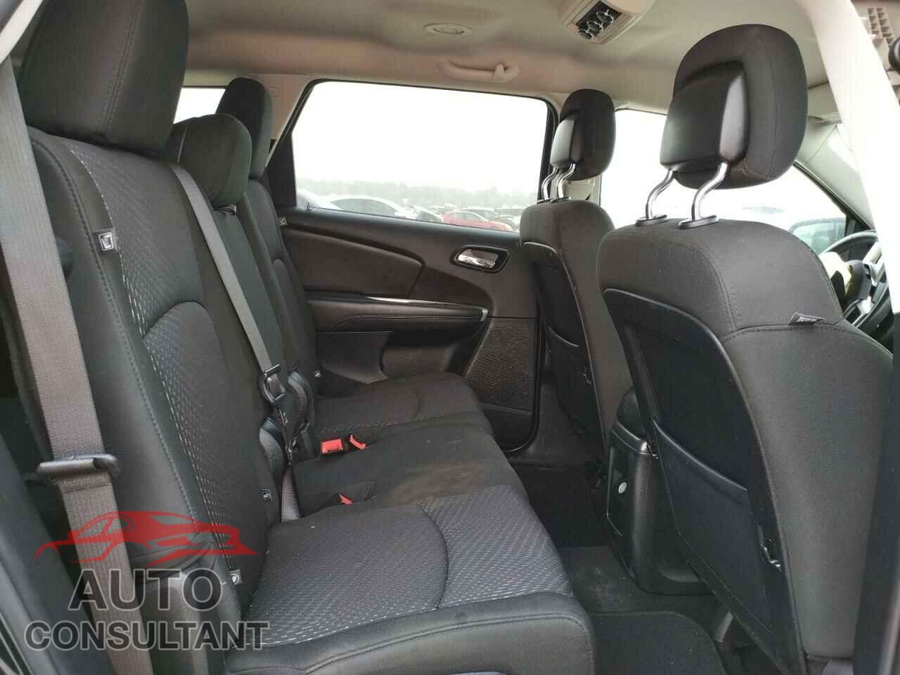 DODGE JOURNEY 2019 - 3C4PDCBB3KT864792
