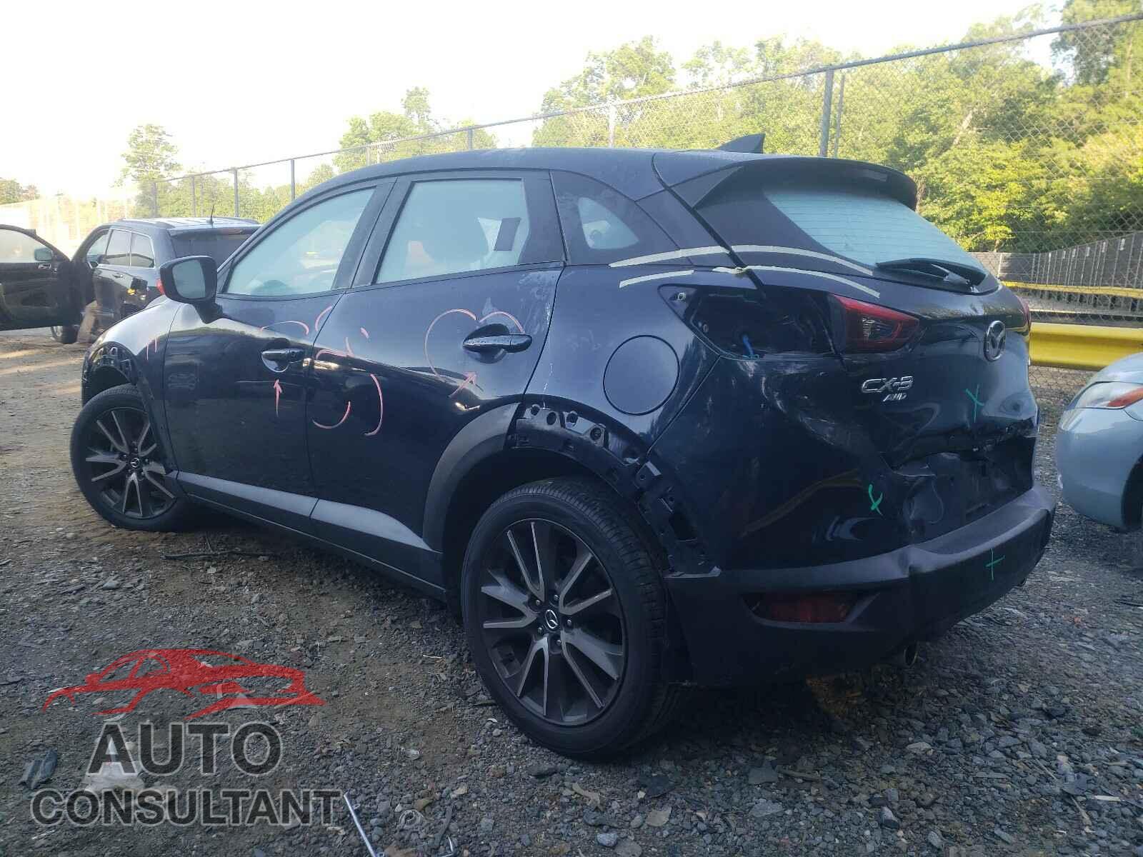 MAZDA CX-3 2017 - JM1DKFC78H0141109