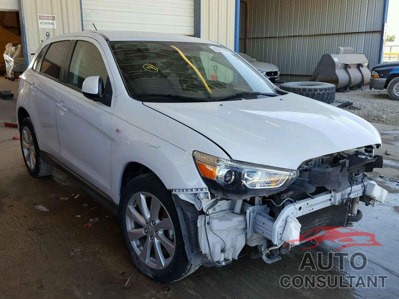 MITSUBISHI OUTLANDER SPORT ES 2015 - 4A4AP3AUXFE003785