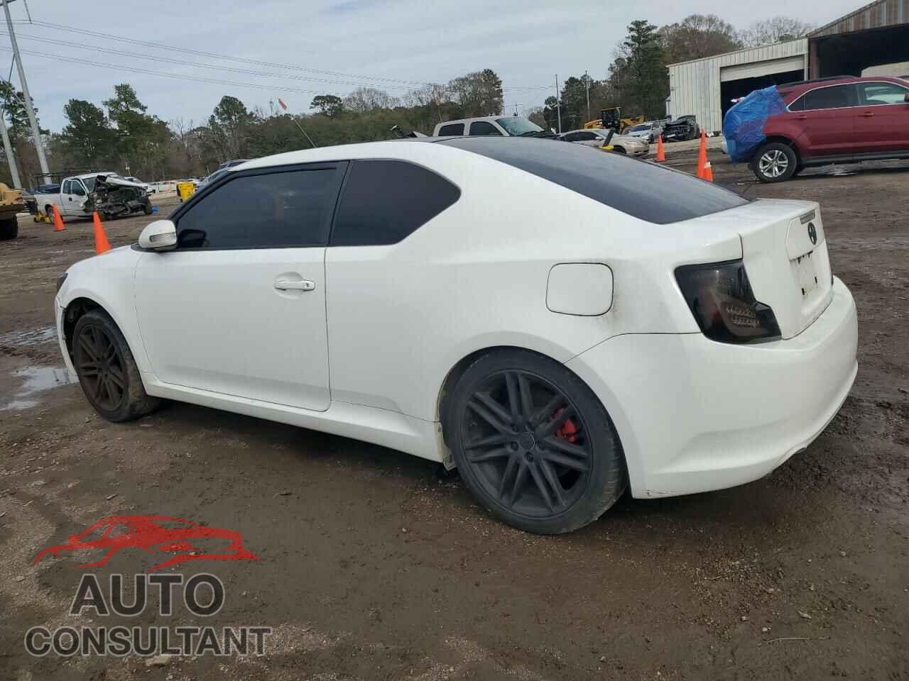 TOYOTA SCION 2012 - JTKJF5C76C3036585