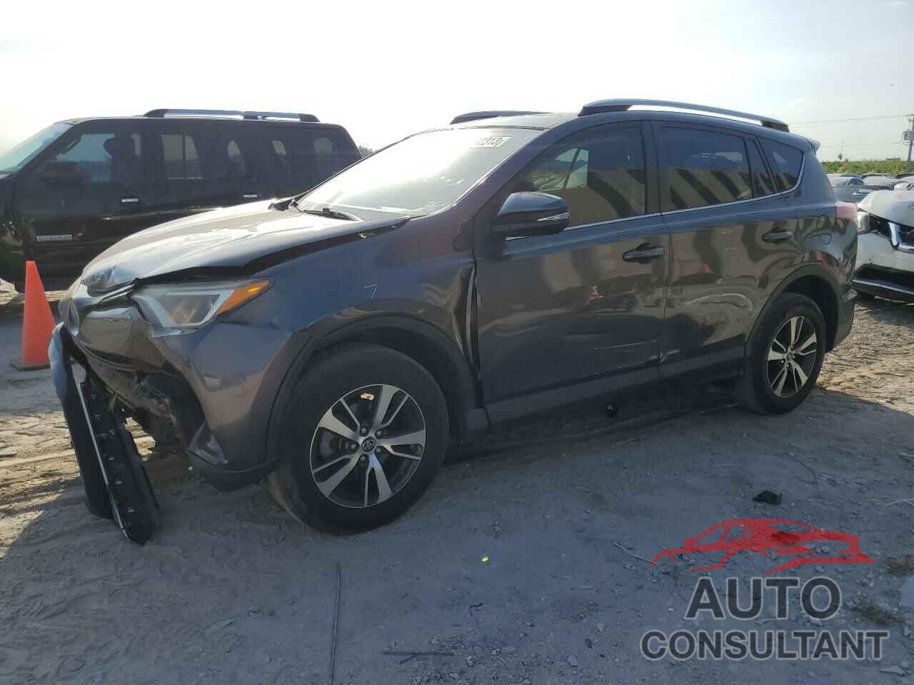 TOYOTA RAV4 2017 - JTMWFREV6HJ102748