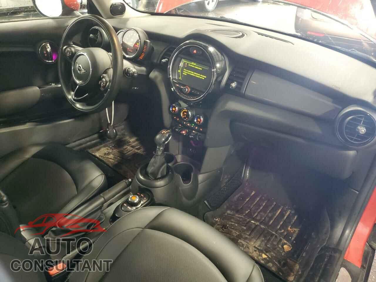 MINI COOPER 2017 - WMWXP5C35H3C64726