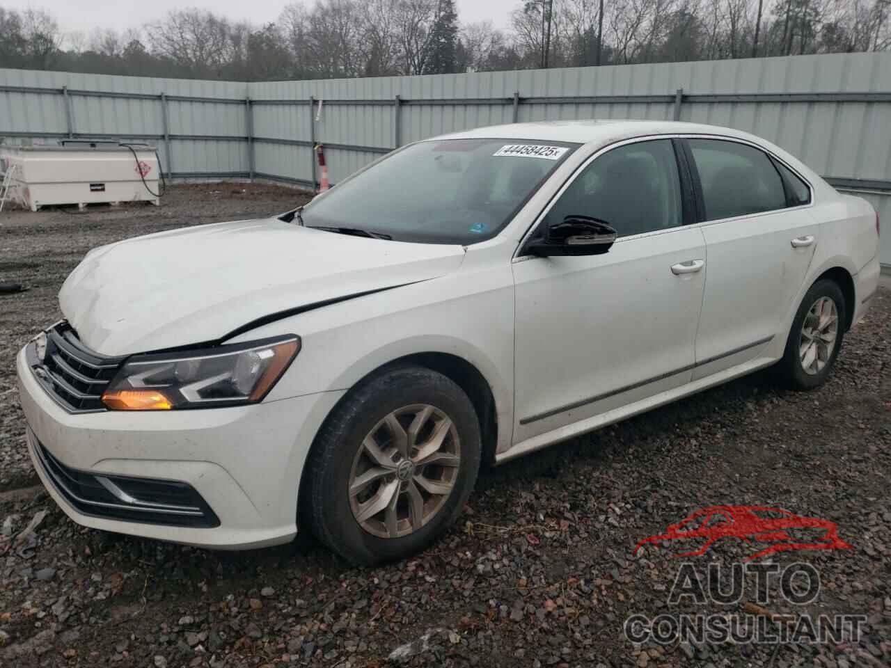 VOLKSWAGEN PASSAT 2017 - 1VWAT7A3XHC074028