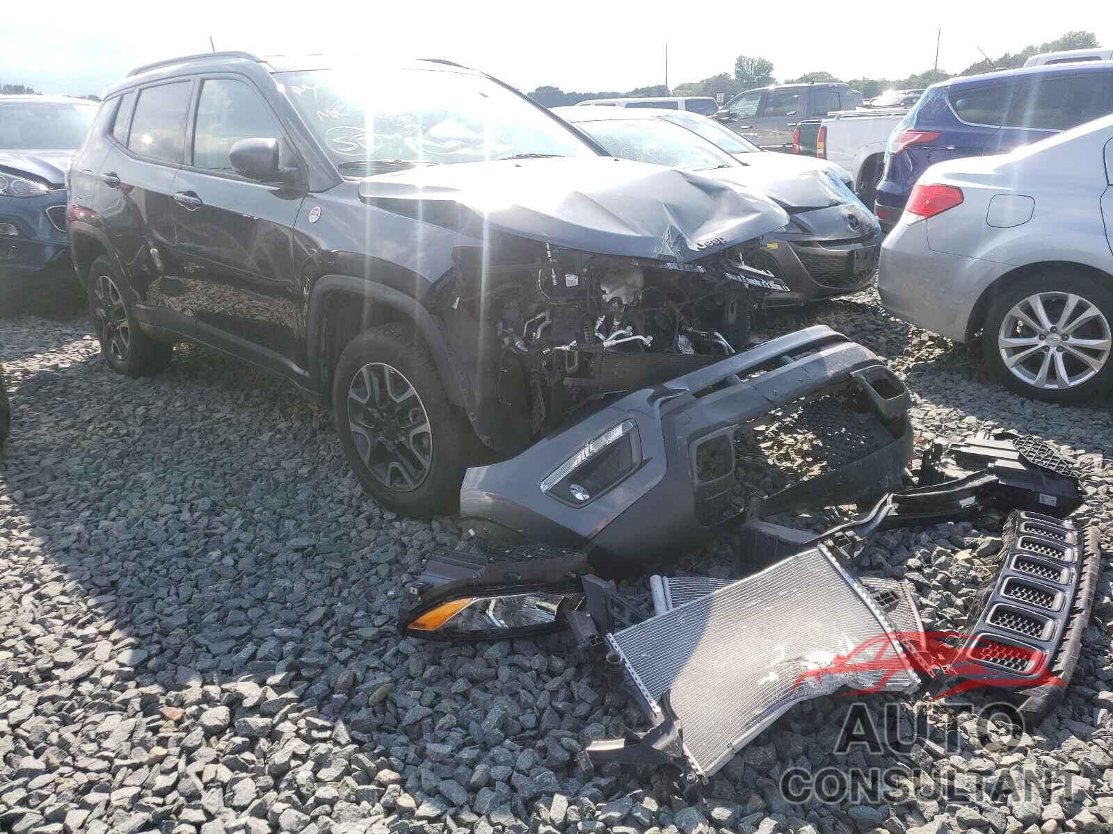 JEEP COMPASS 2019 - 3C4NJDDB8KT728497