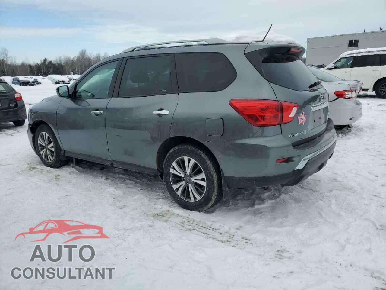 NISSAN PATHFINDER 2017 - 5N1DR2MMXHC654705