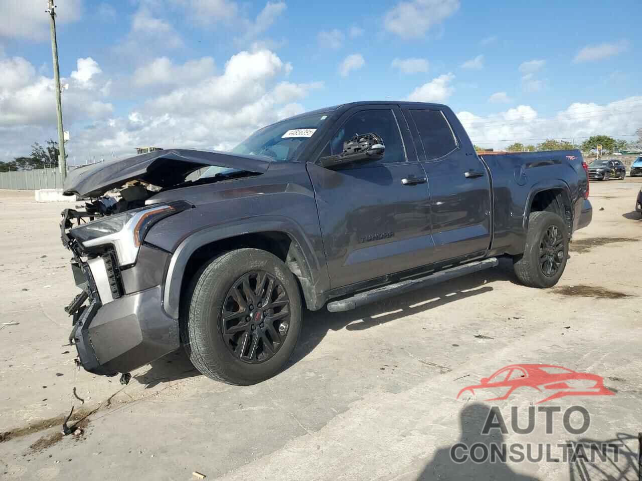 TOYOTA TUNDRA 2022 - 5TFLA5AAXNX007549