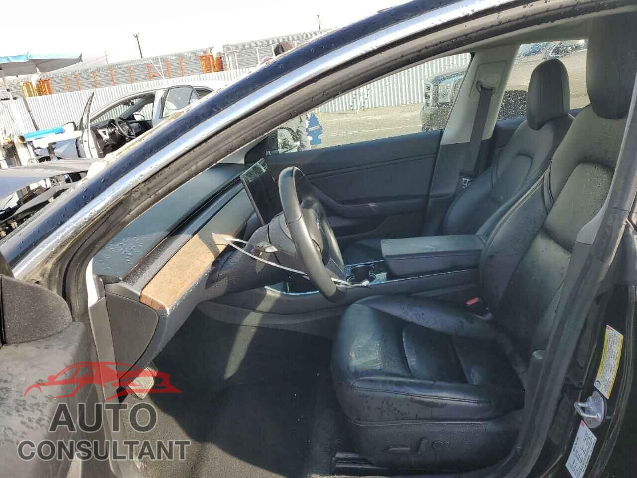TESLA MODEL 3 2018 - 5YJ3E1EA0JF098973