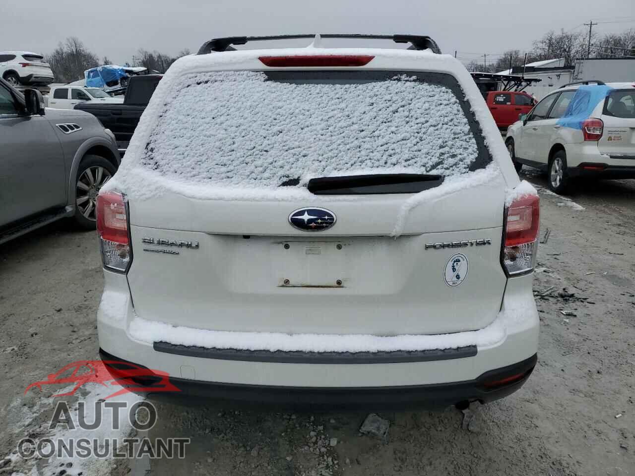 SUBARU FORESTER 2018 - JF2SJABC5JH608068