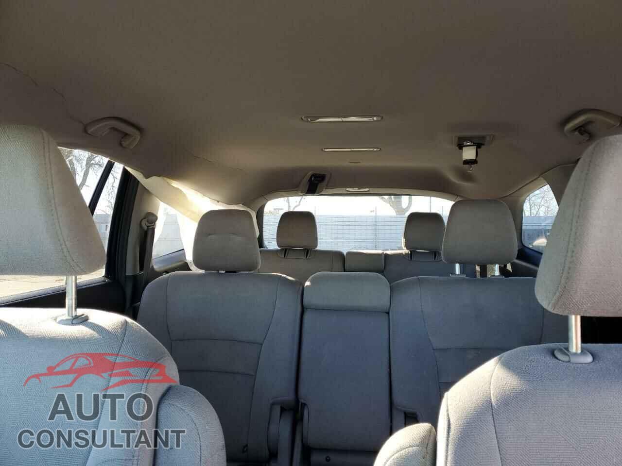HONDA PILOT 2019 - 5FNYF5H39KB035685