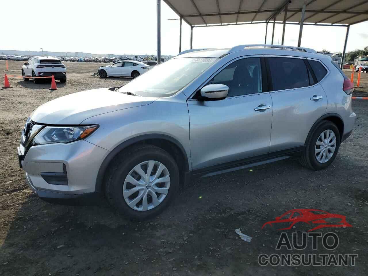 NISSAN ROGUE 2017 - JN8AT2MTXHW389125