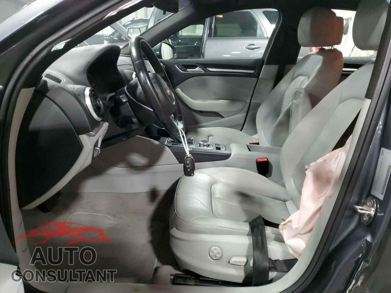 AUDI A3 2016 - WAUA7GFF8G1067998