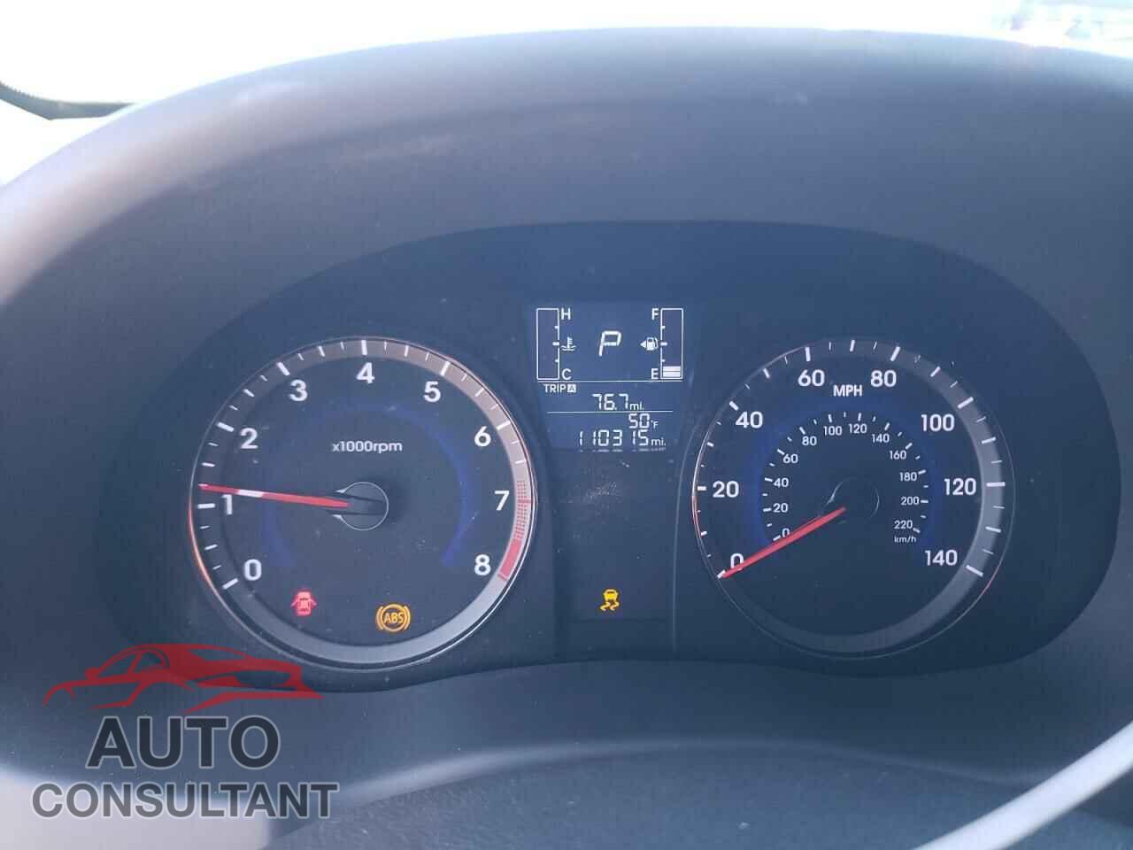 HYUNDAI ACCENT 2017 - KMHCT5AE1HU329883