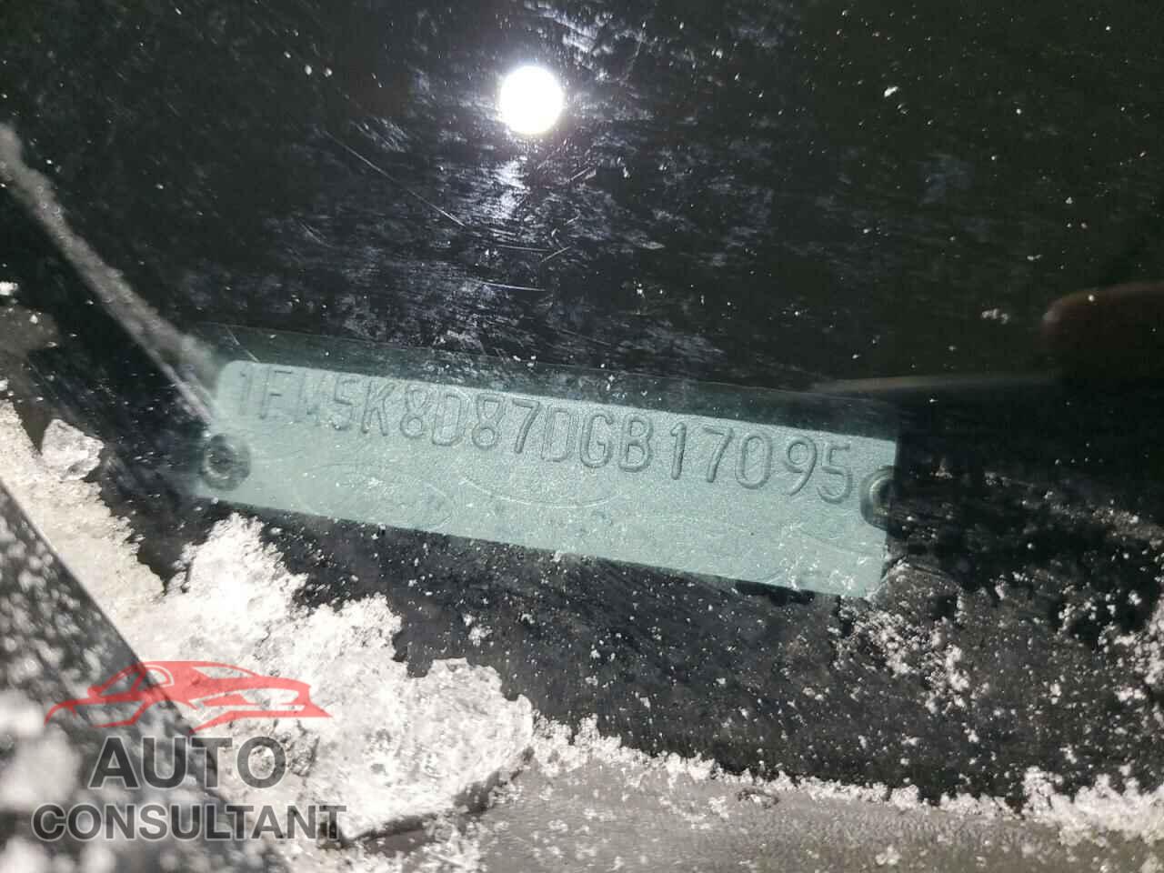 FORD EXPLORER 2013 - 1FM5K8D87DGB17095
