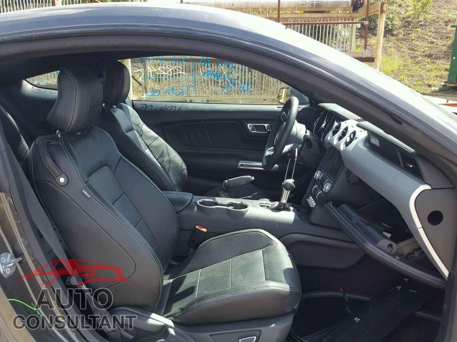 FORD MUSTANG 2015 - 1FA6P8CF3F5300735