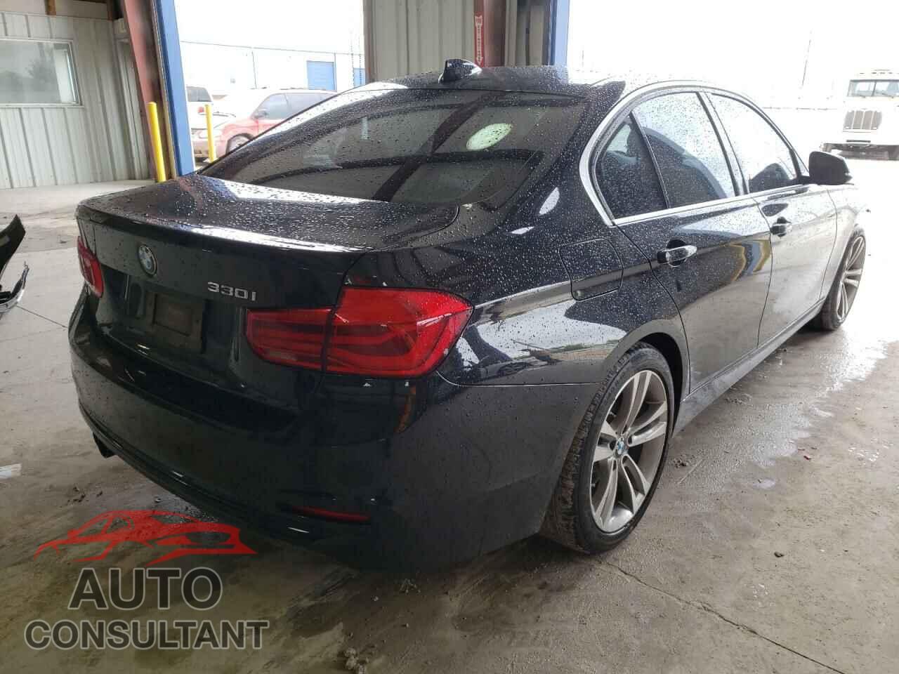 BMW 3 SERIES 2018 - WBA8B9C56JEE81644