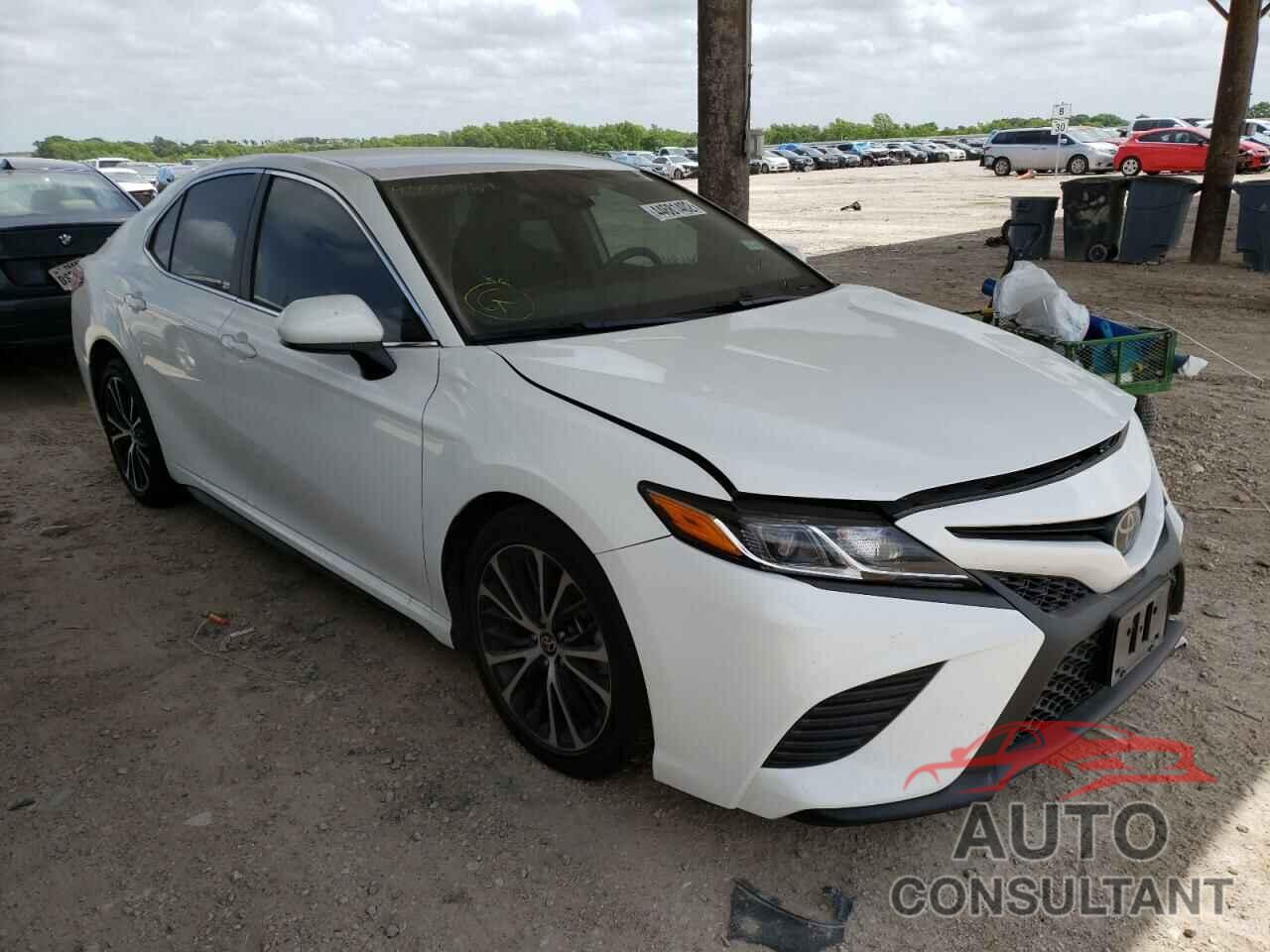 TOYOTA CAMRY 2020 - 4T1G11AK0LU998581