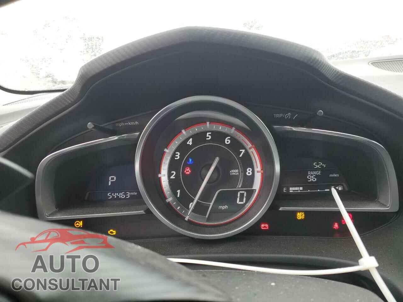 MAZDA 3 2015 - JM1BM1M31F1227577