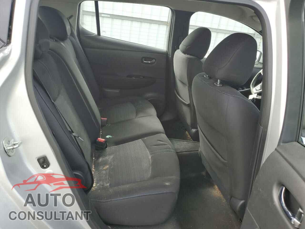 NISSAN LEAF 2019 - 1N4AZ1CP1KC306625