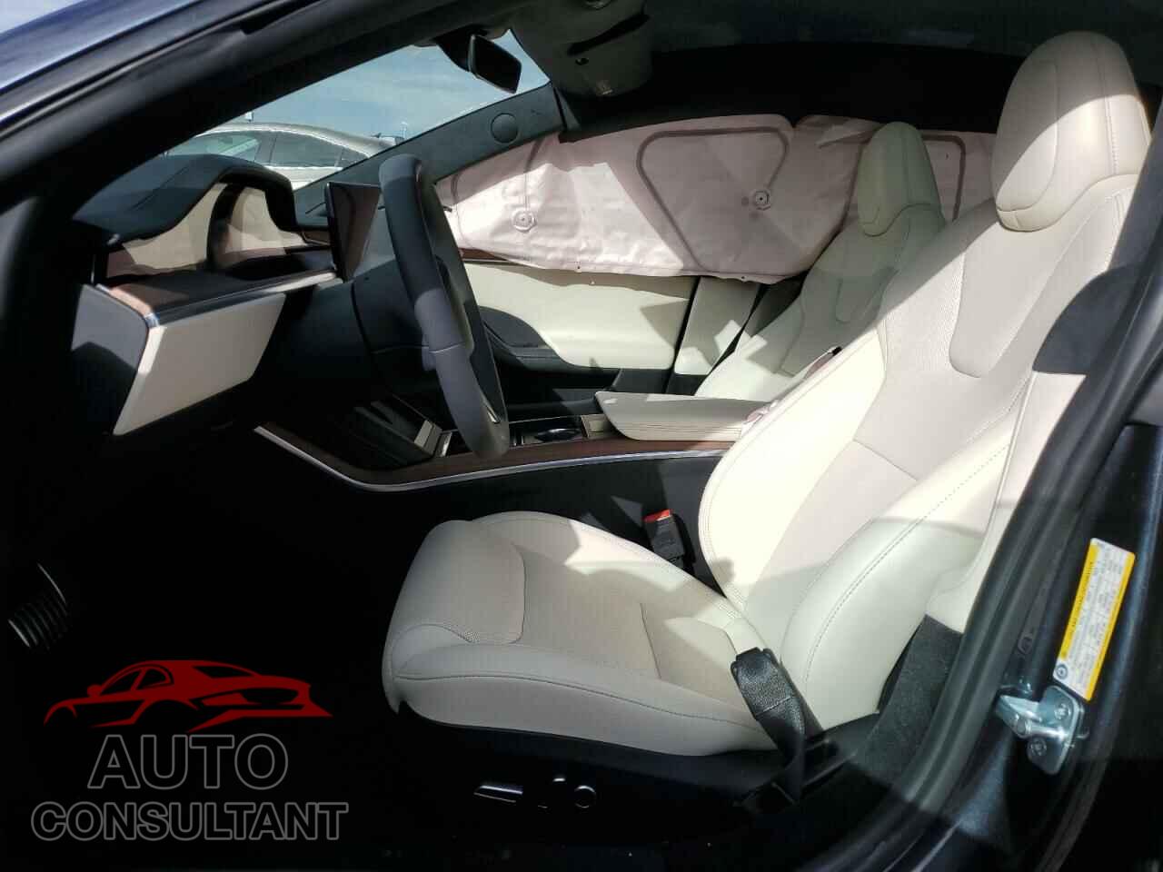 TESLA MODEL S 2023 - 5YJSA1E50PF530450