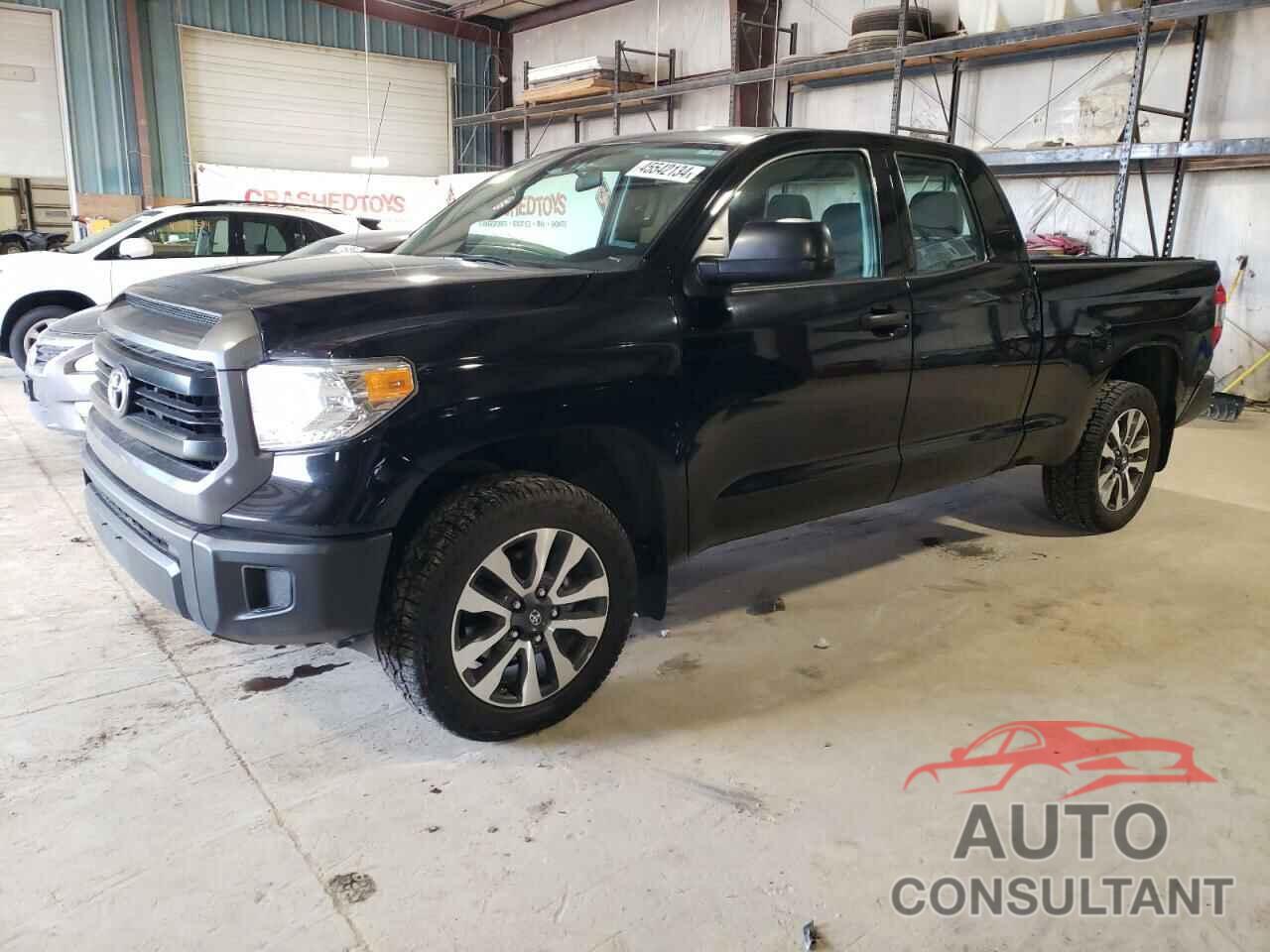 TOYOTA TUNDRA 2017 - 5TFUM5F15HX071622