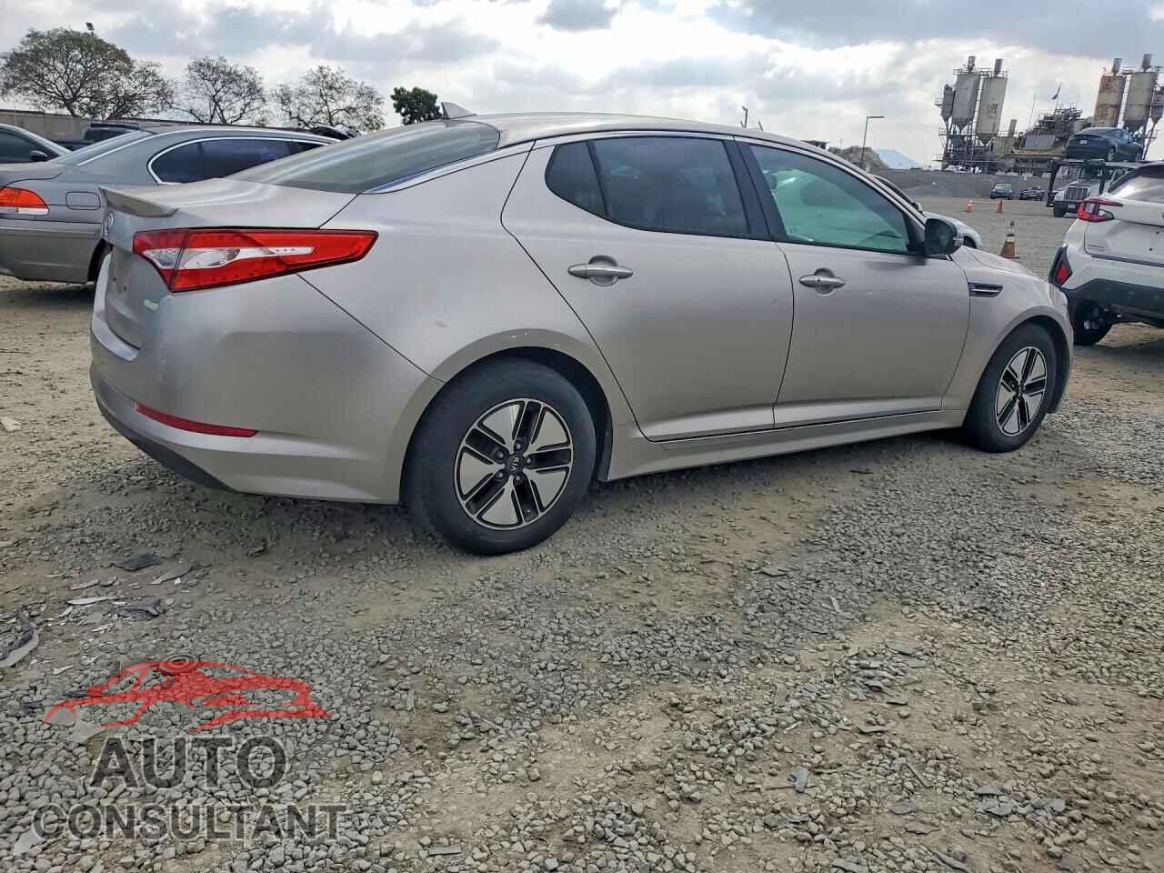 KIA OPTIMA 2011 - KNAGM4AD0B5008758
