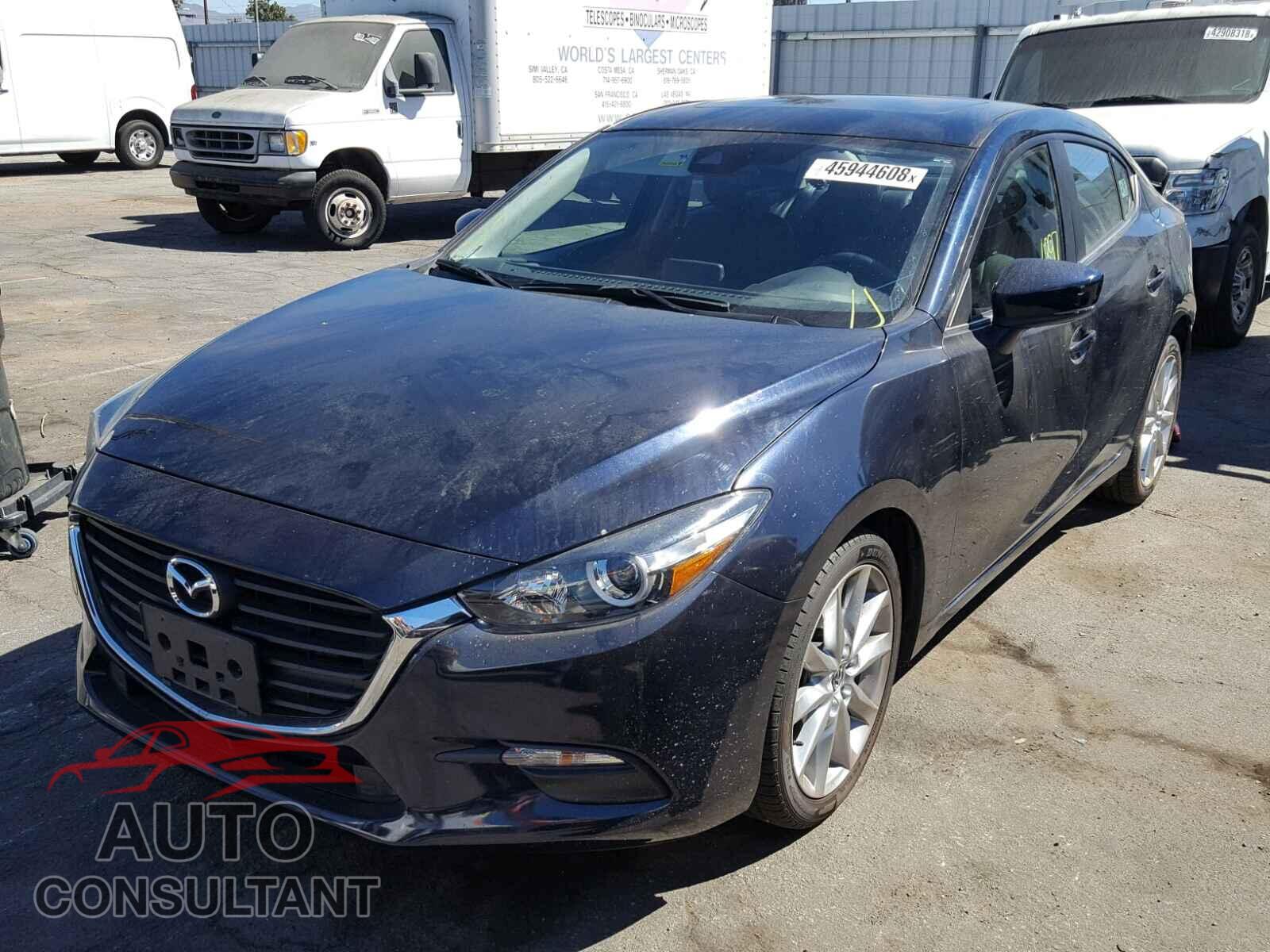 MAZDA 3 2017 - 3MZBN1V79HM119838