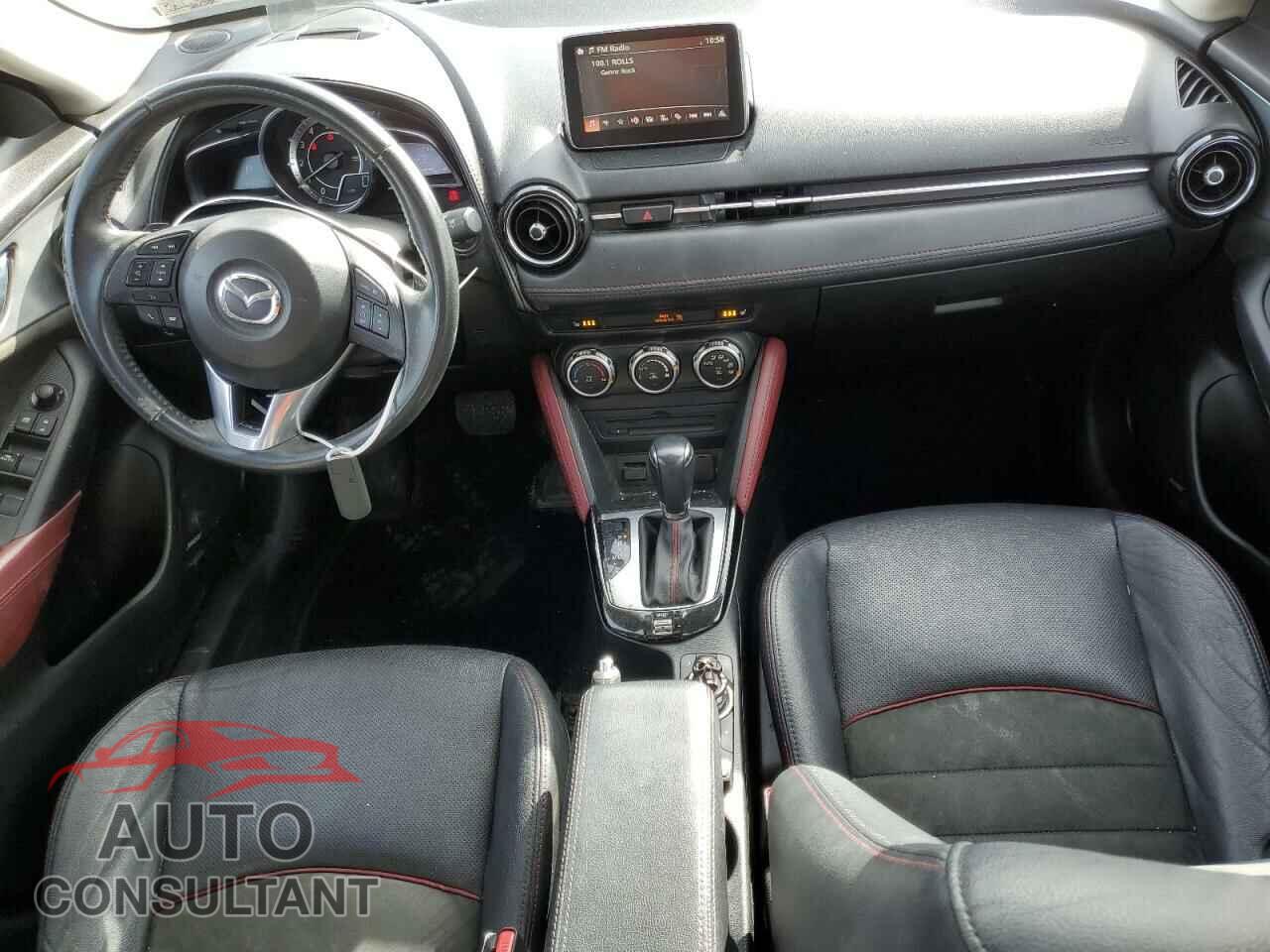 MAZDA CX-3 2017 - JM1DKFD70H0141197
