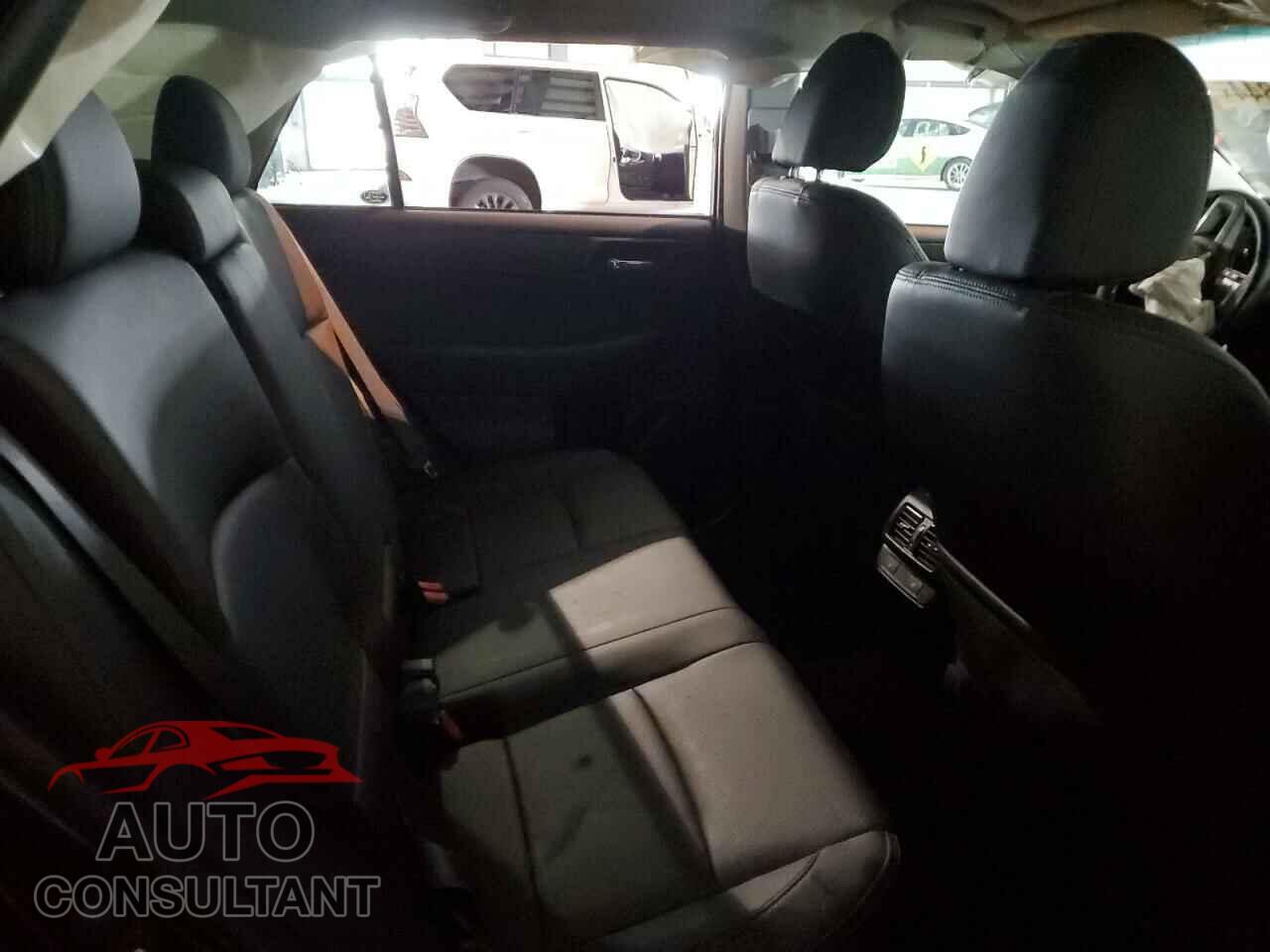 SUBARU OUTBACK 2017 - 4S4BSAKC9H3401004