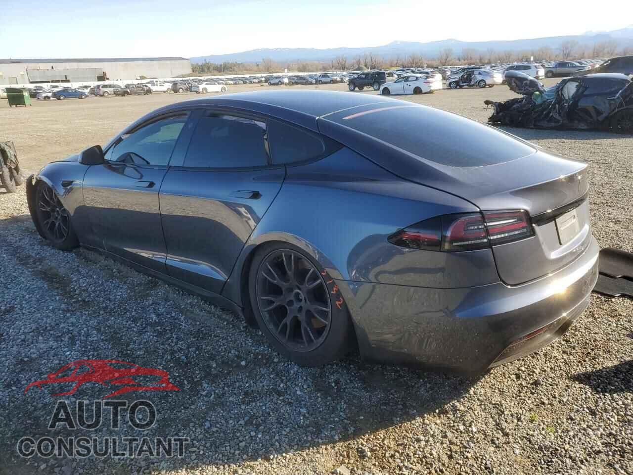 TESLA MODEL S 2022 - 5YJSA1E53NF491432
