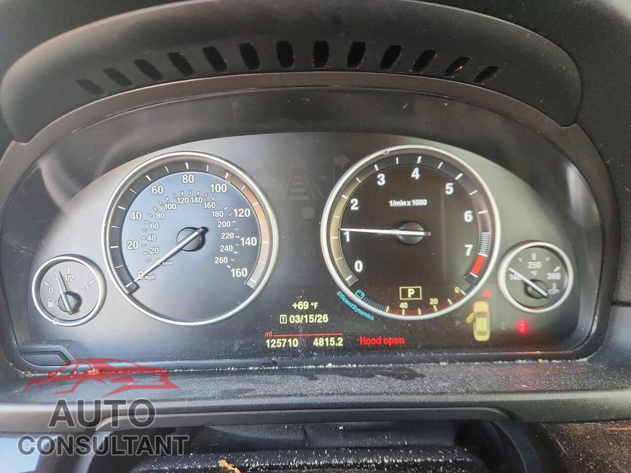 BMW 5 SERIES 2015 - WBA5A5C56FD522508