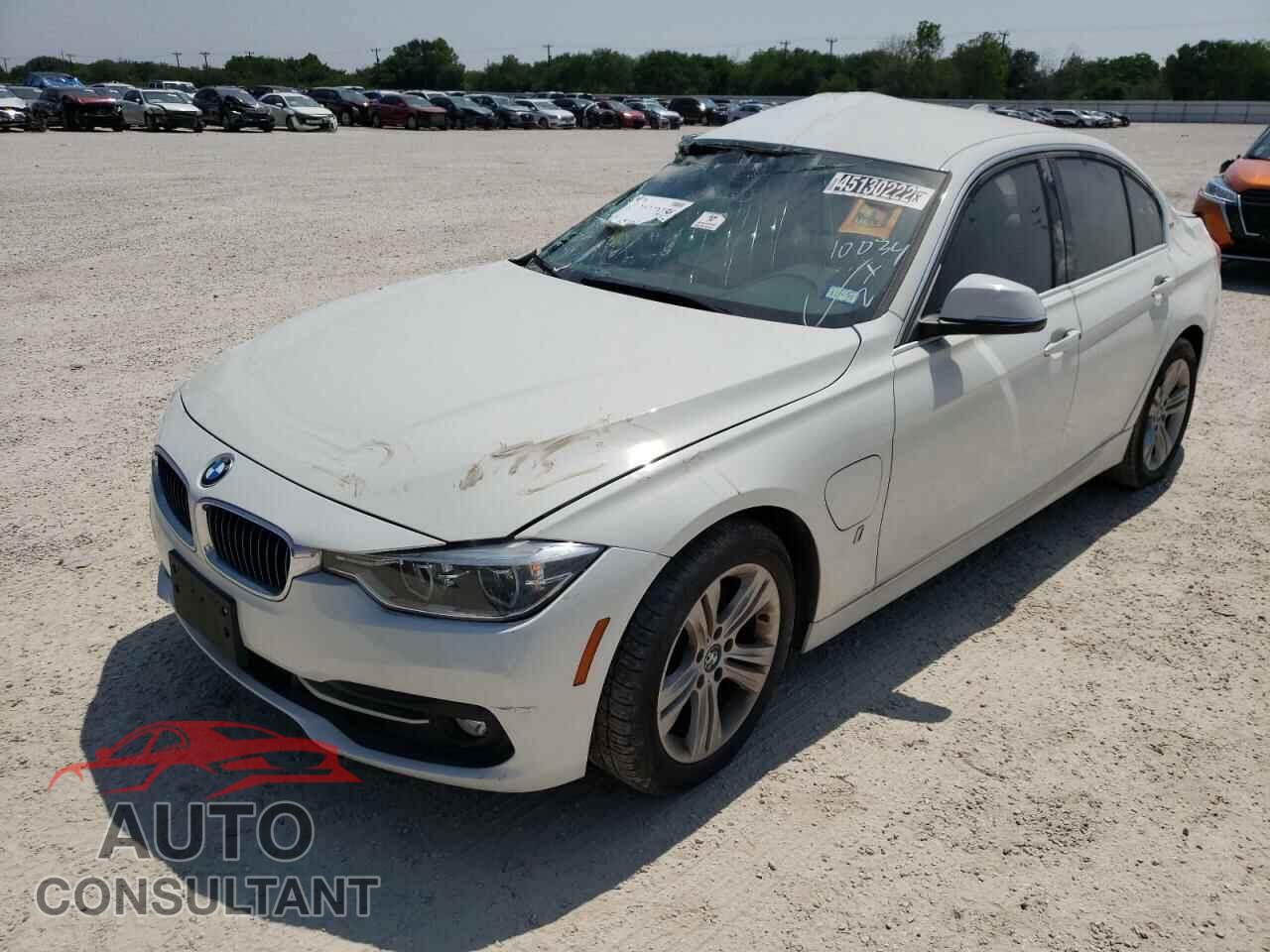 BMW 3 SERIES 2018 - WBA8E1C5XJA179979
