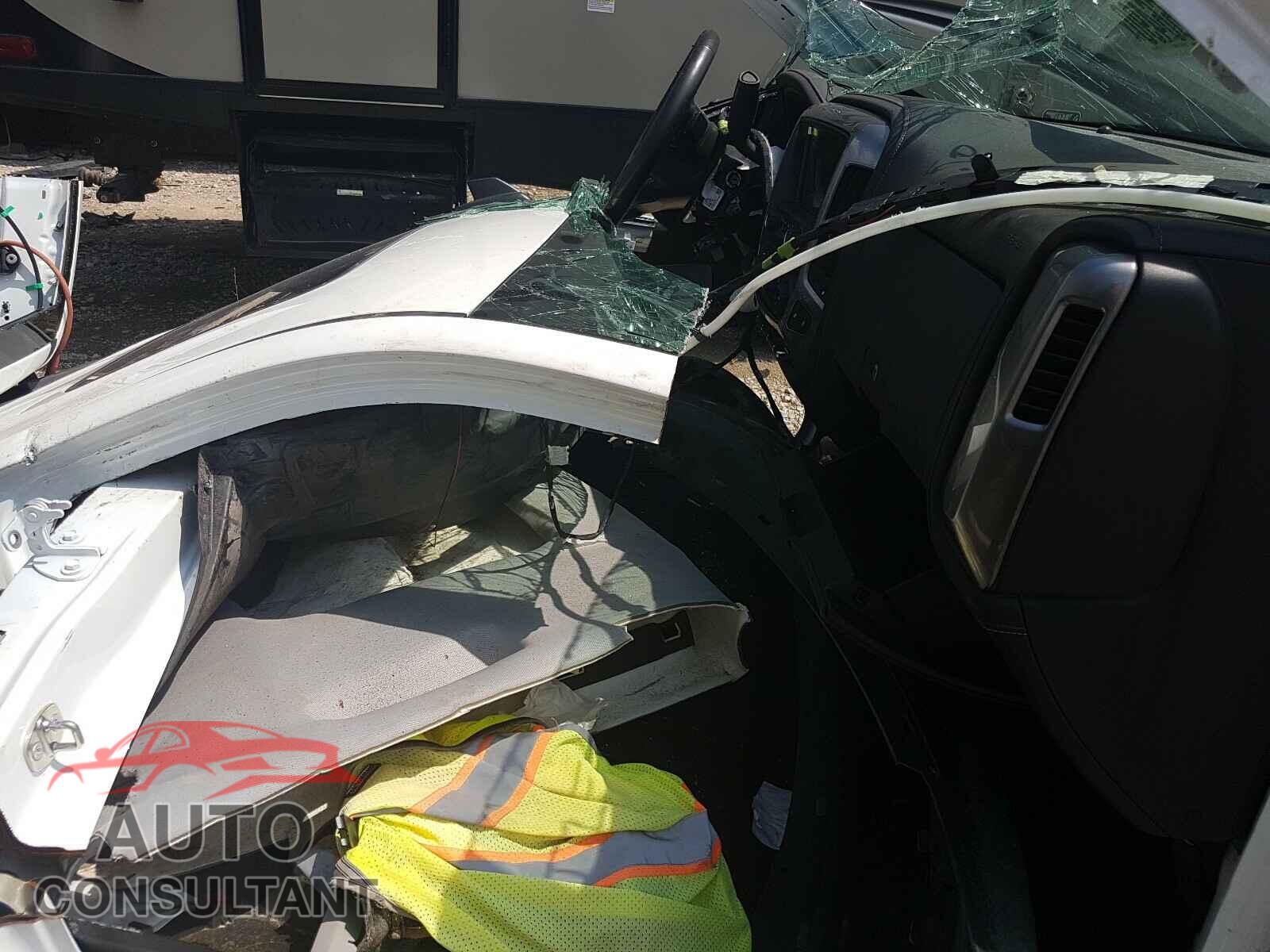 CHEVROLET SILVERADO 2018 - 3GCPCSEC4JG239455