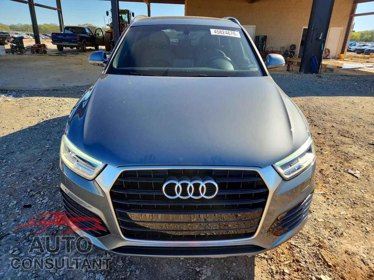 AUDI Q3 2017 - WA1FCCFS0HR017717