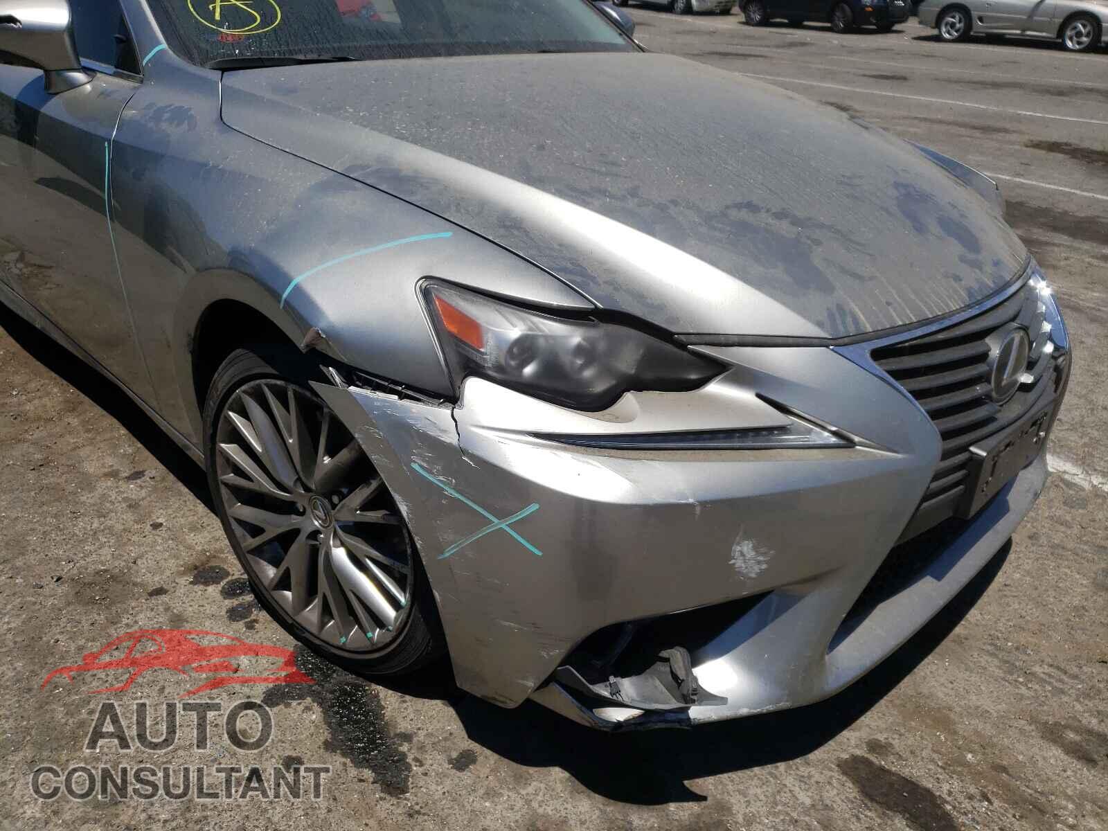 LEXUS IS 2016 - JTHBA1D28G5005904