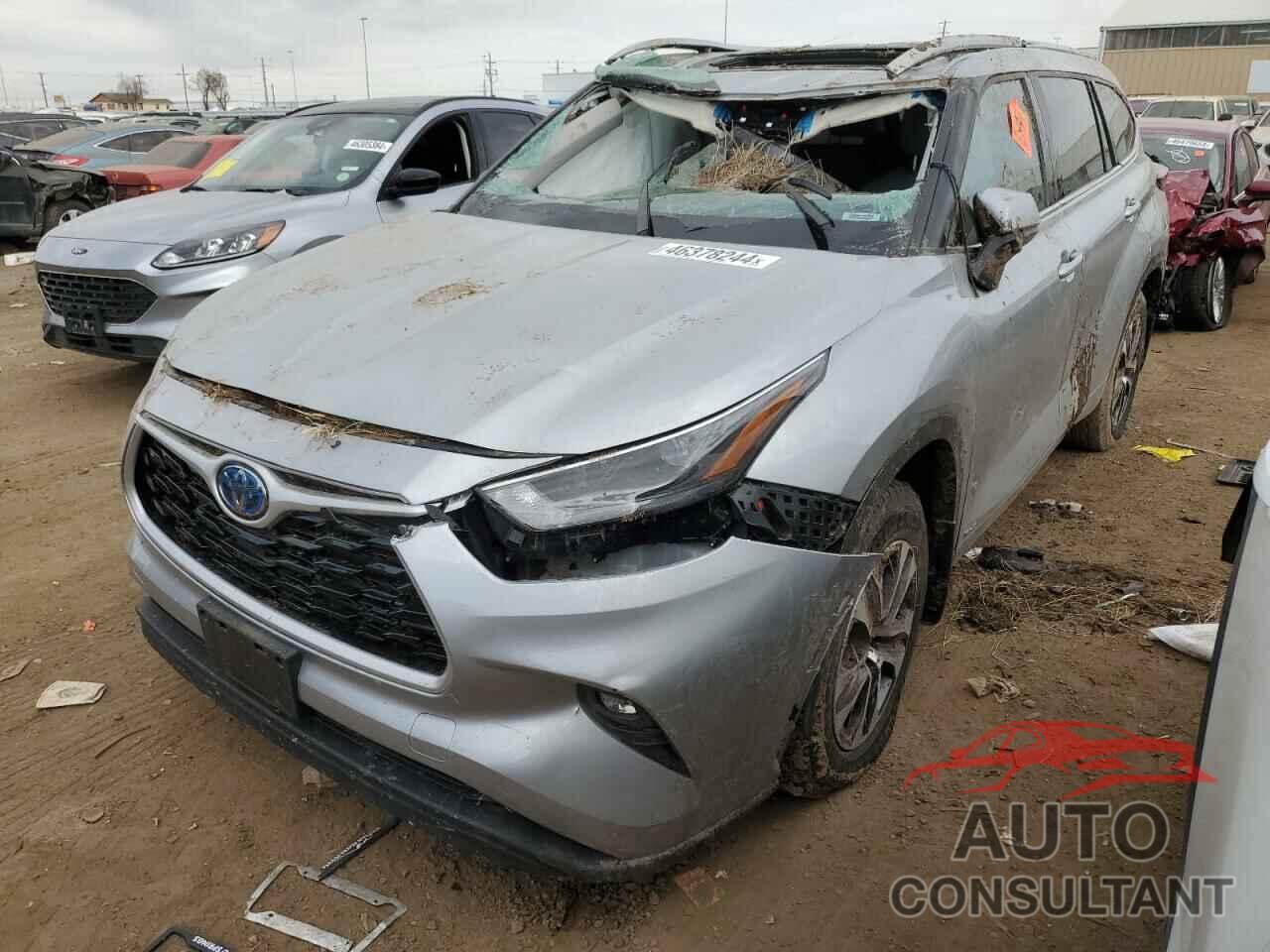 TOYOTA HIGHLANDER 2022 - 5TDHBRCH3NS555287