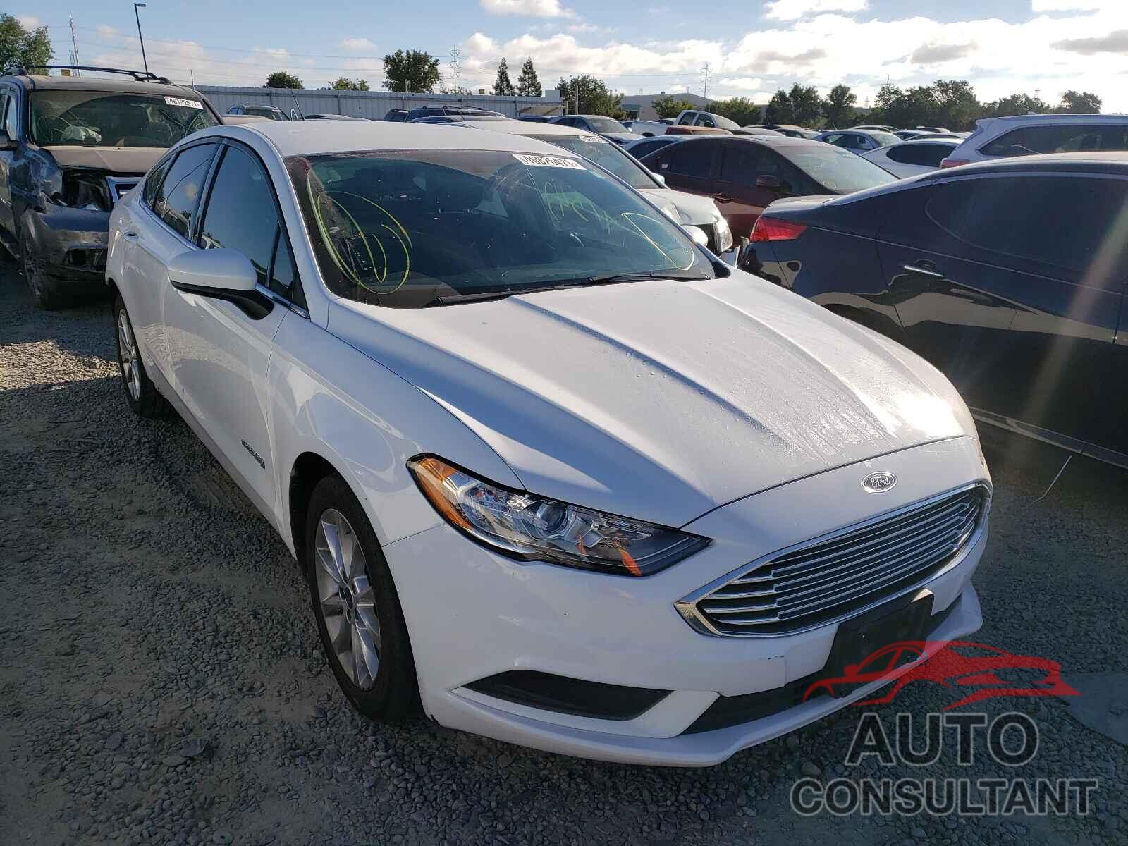 FORD FUSION 2017 - 3FA6P0LU2HR182998