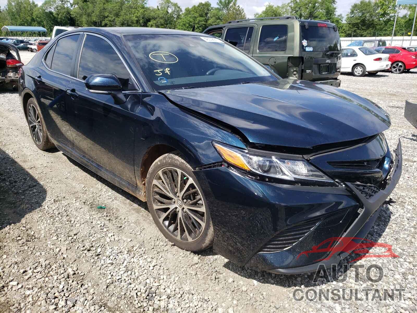 TOYOTA CAMRY 2018 - JTNB11HK7J3020095