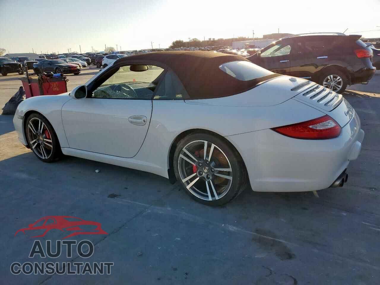 PORSCHE 911 2011 - WP0CB2A91BS754113