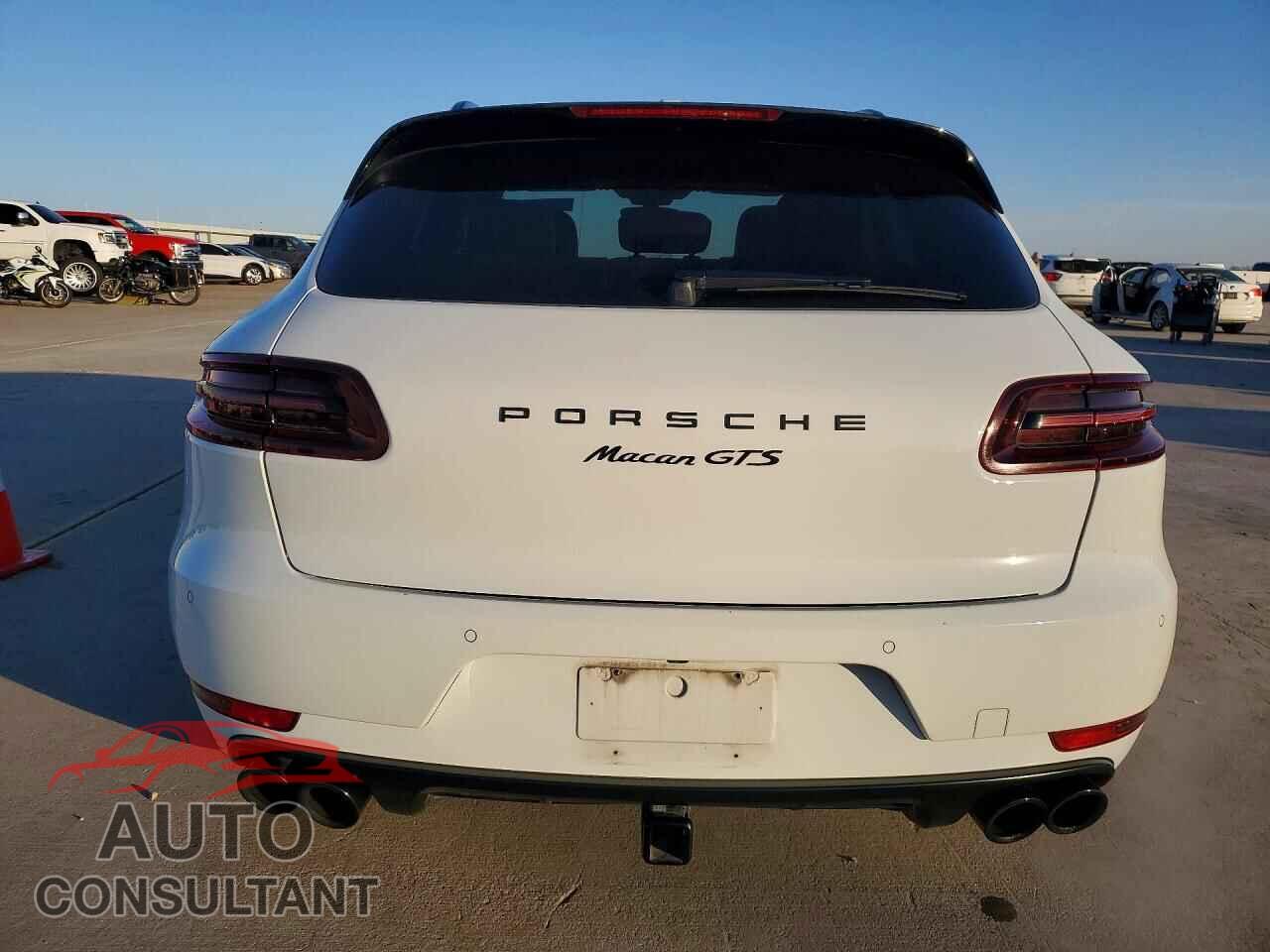 PORSCHE MACAN 2017 - WP1AG2A5XHLB52124