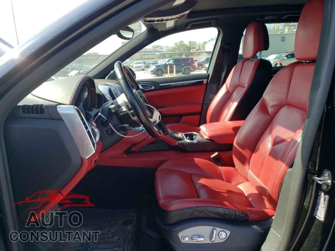 PORSCHE CAYENNE 2017 - WP1AB2A20HLA51114