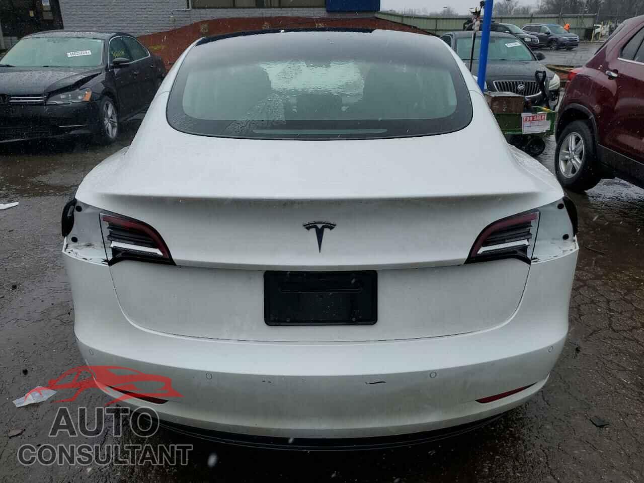 TESLA MODEL 3 2021 - 5YJ3E1EA4MF077337