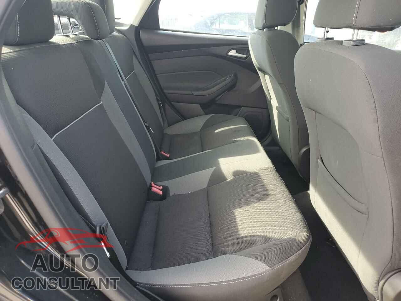 FORD FOCUS 2014 - 1FADP3F21EL448458