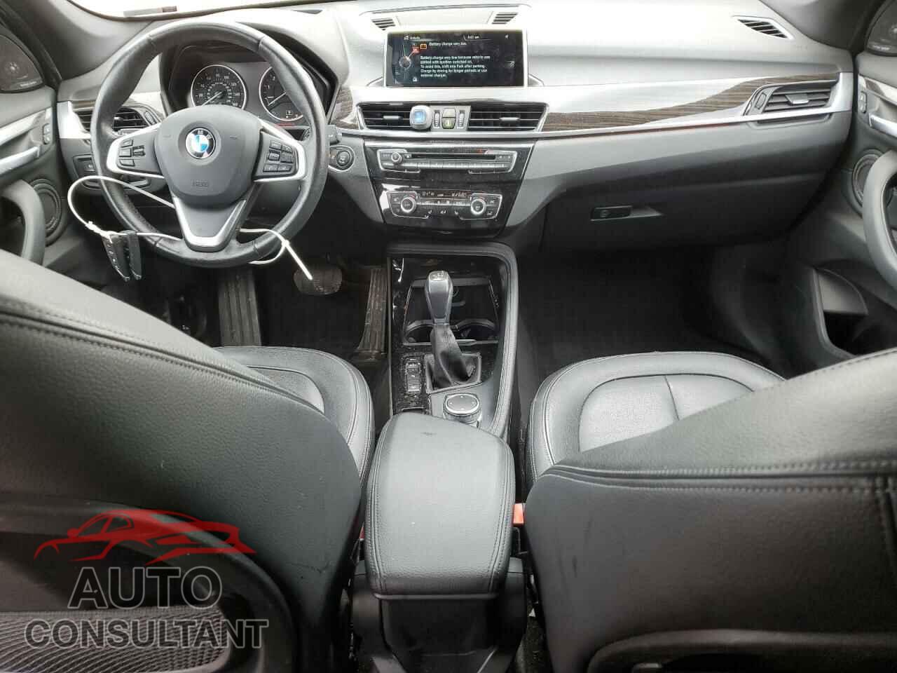 BMW X1 2016 - WBXHT3C30GP883538